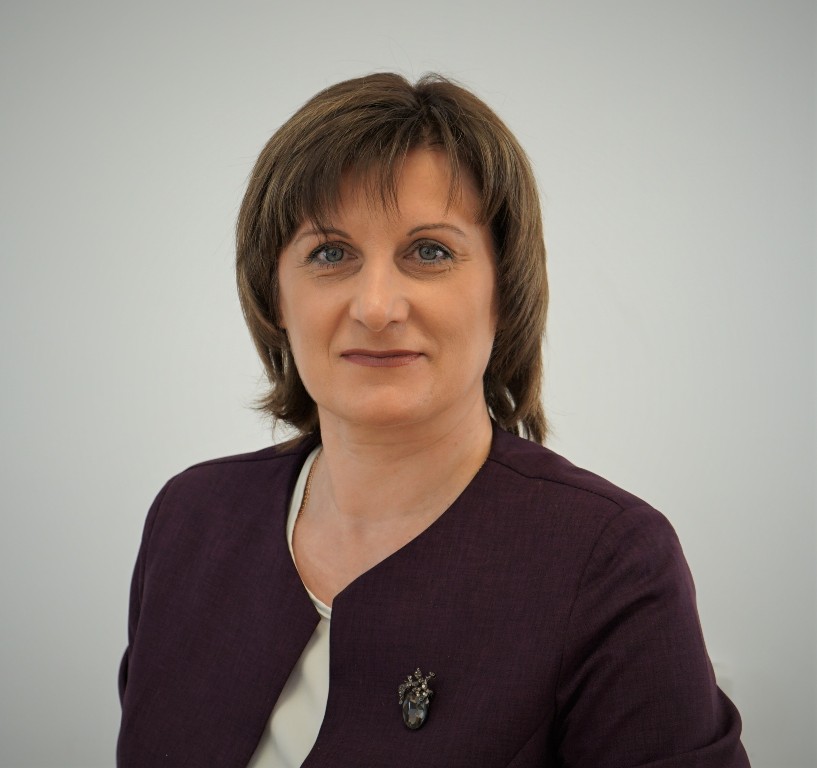 Емельянова Елена Анатольевна.